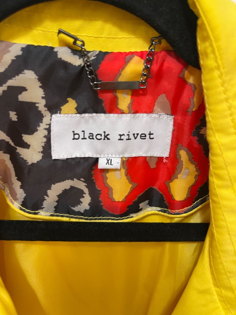 Black rivet yellow short trench coat women XL - Picture 4 of 8